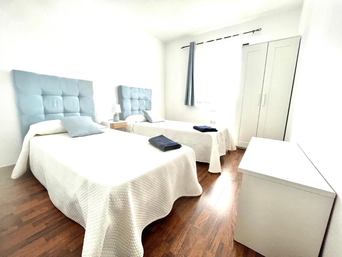 Ftv Holidays Homes Corralejo Exteriör bild