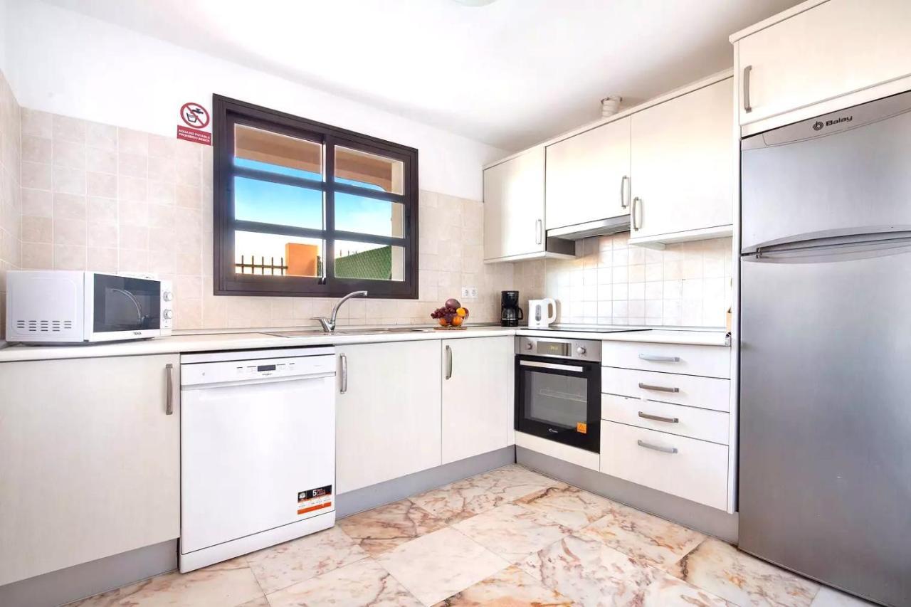 Ftv Holidays Homes Corralejo Exteriör bild
